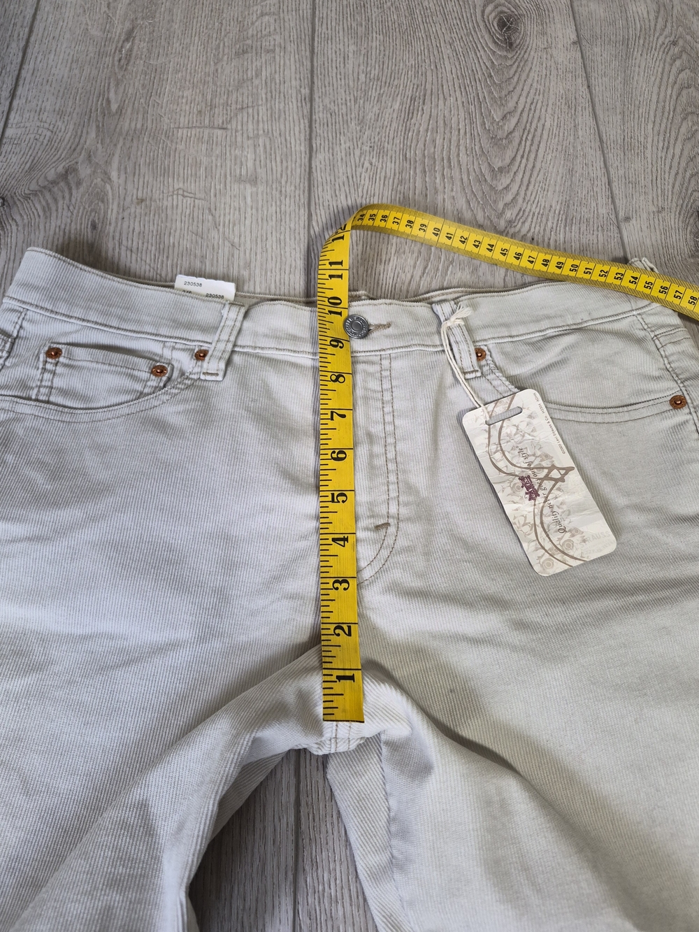 Vtg Levis 515 NWT Corduroy Bootcut 12 Medium Misses Beige Tan Deadstock USA 90s - Picture 7 of 10